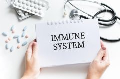 मोबाइल और स्क्रीन टाइम आपका इम्यून सिस्टम कर रहा है कमजोर