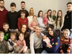 22 बच्चे पालना नहीं आसान, बोरी भरकर सब्जियां खरीदती है महिला, मीट देख उड़े लोगों के होश!