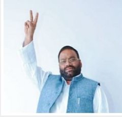 स्वामी प्रसाद मौर्या बने यूपी के मुख्यमंत्री पद के दावेदार