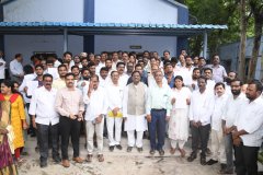 मंत्री विवेक वेंकटस्वामी ने करुणा नियुक्ति लाभार्थियों को सौंपे नियुक्ति पत्र