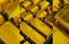 बोनस के नाम पर यहां सोन पपड़ी नहीं...कर्मचारियों को मिलती है 45 हजार डॉलर के गोल्ड की-कैप्स