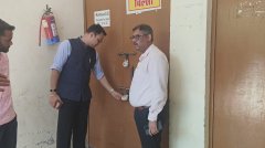 डीईओ ने किया ईवीएम व वीवीपीएटी गोदाम का निरीक्षण।