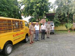 स्कूल वाहनों के विरुद्ध विशेष चेकिंग अभियान में 02 वाहन सीज
