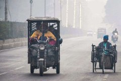 उत्तर भारत में कोहरे का कहर एमपी-यूपी, बिहार सहित 7 राज्यों में हालात गंभीर, कई शहरों में विजिबिलिटी शून्य