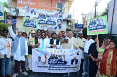 कांग्रेस ने निकाली मनरेगा बचाओ पदयात्रा