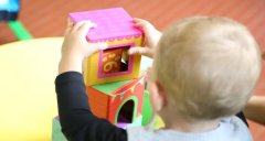 UKG की फीस 4 लाख! मुंबई के स्कूल की Fees सुनकर भड़के लोग, वायरल पोस्ट ने खोली शिक्षा की सच्चाई