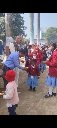 राष्ट्रीय कन्या इंटरमीडिएट कॉलेज में धूमधाम से मनाया गया बसन्त पंचमी का त्योहार