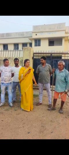 आसेहार PHC की बदहाली पर भड़कीं भाजपा नेत्री डॉ. लवली गुप्ता, बंद मिला स्वास्थ्य केंद्र।