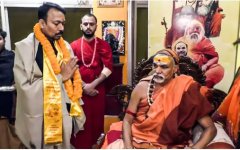 लखनऊ में 'गौ माता' के लिए महासंग्राम: अविमुक्तेश्वरानंद के मंच पर विपक्ष की हुंकार!