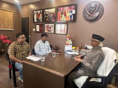 अधिकारियों को तलब कर लगाई फटकार, दिए तत्काल सुधार के निर्देश