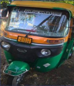 अरवल्ली पुलिस की बड़ी कार्रवाई: CNG रिक्शा से लाखों की शराब जब्त