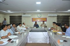 ब्लाइंड स्पॉट पर लगाए रिफ्लेक्टर, नशे में वाहन चलाने वालों के विरुद्ध करें कार्रवाई-कलेक्टर श्रीमती तनुजा सलाम