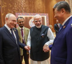 BRICS समिट में दिखी ‘दोस्ती की तस्वीर’, मोदी-पुतिन-जिनपिंग साथ आए नजर