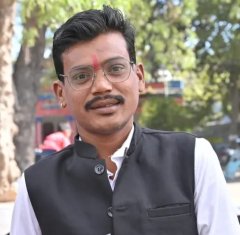तेल कम खाओ की नसीहत, फिर जन्मदिन पर दीपक जलाने की अपील क्यों?
